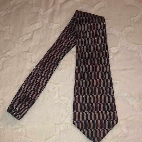 3/$20 - Stafford Silk Tie - Picture 3 of 7